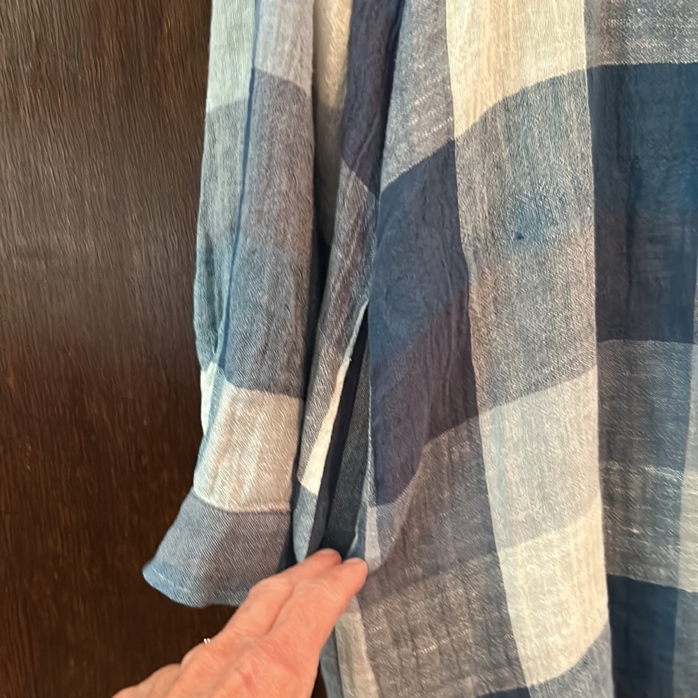 Match Point Linen Blend Top View 5